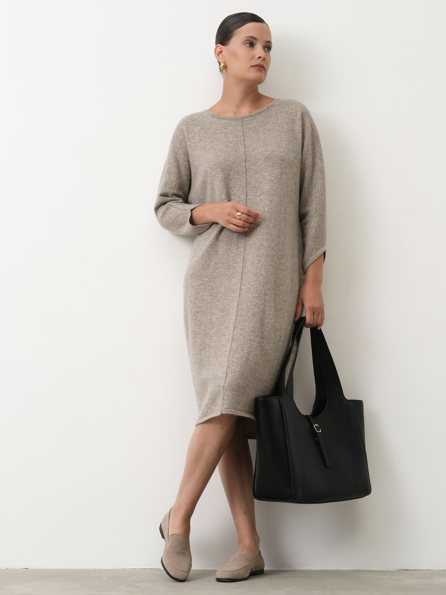 Платье из пуха яка и кашемира 9058 серое 23841₽