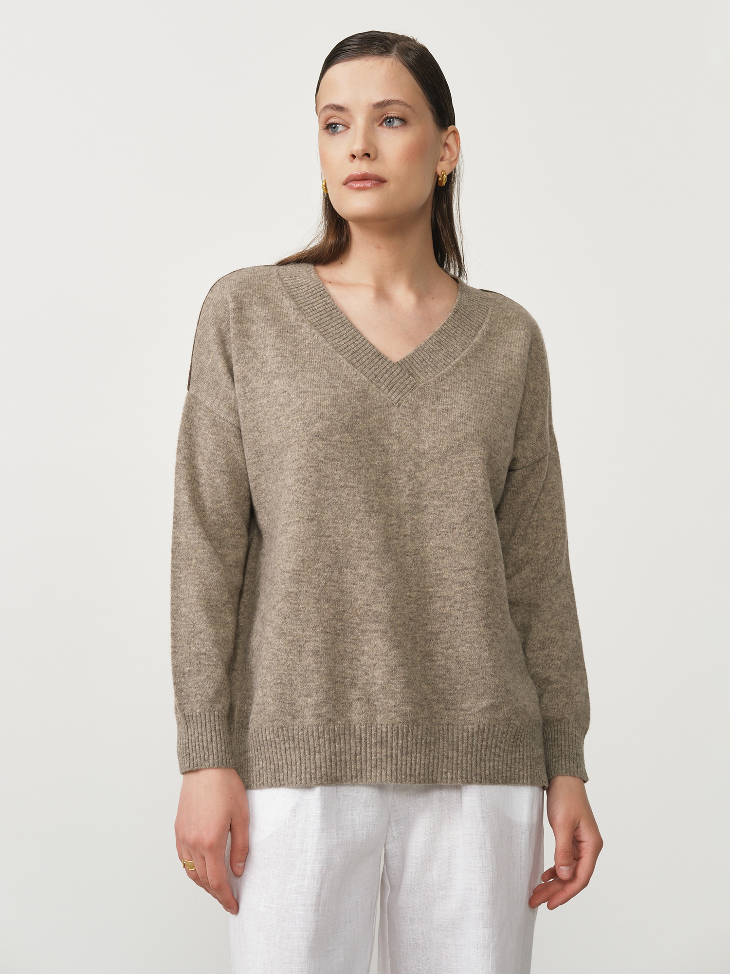 Джемпер из пуха яка 02056 серый 21411₽