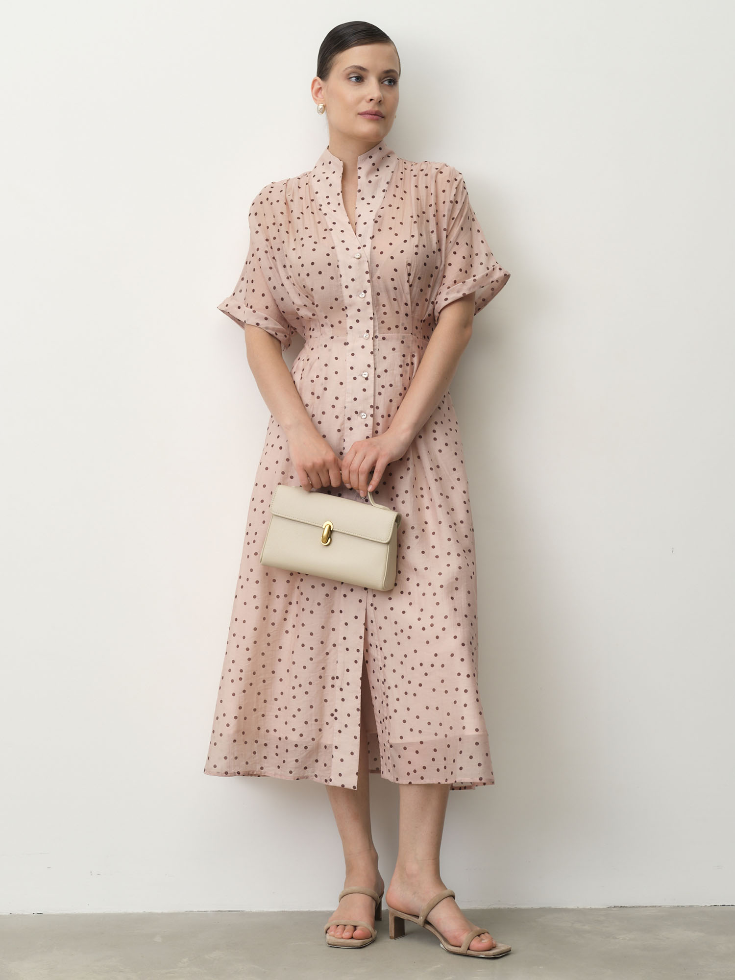 Платье из тенселя 90501 пудровое в горошек 12530₽