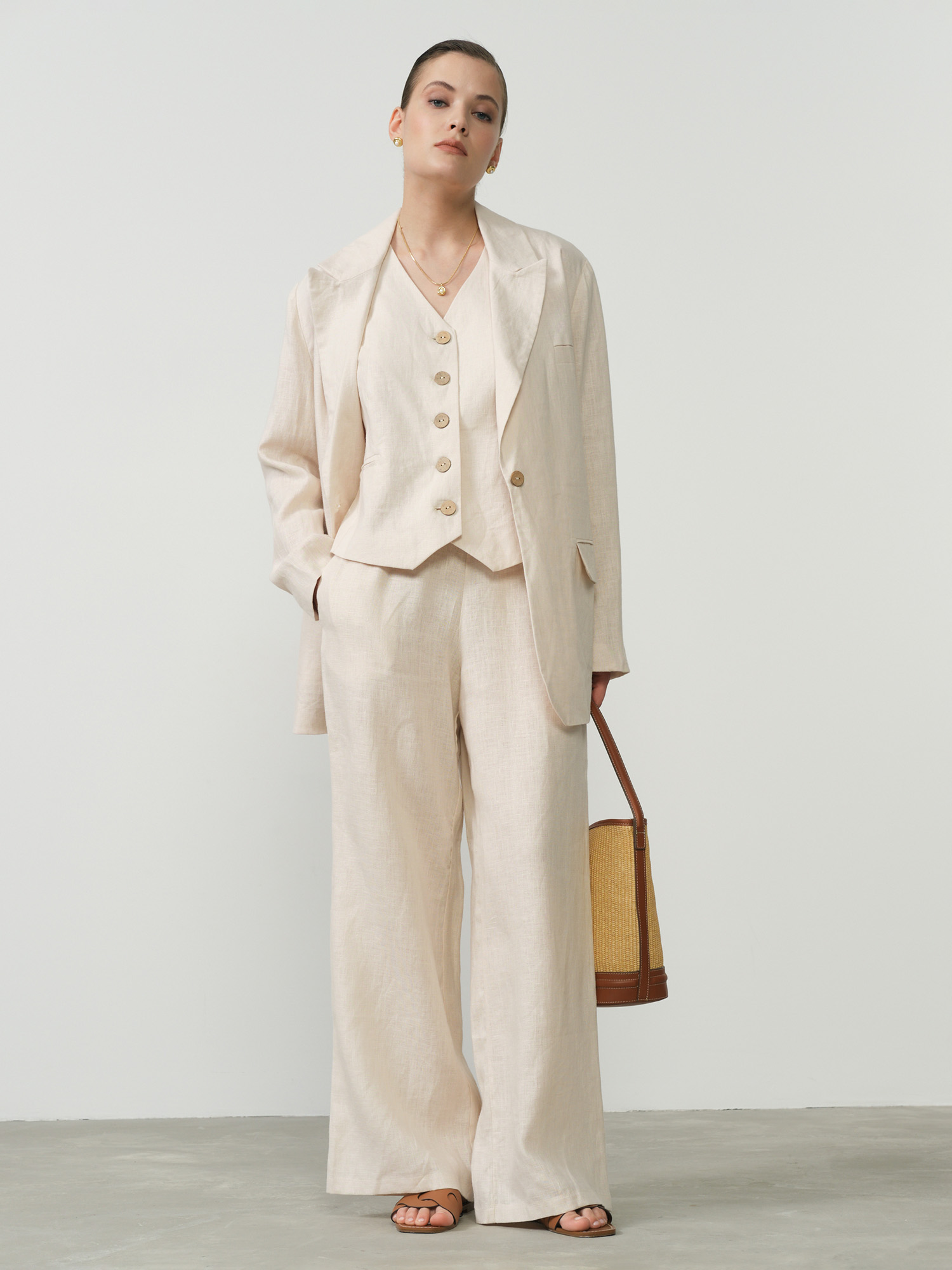 Брюки льняные 630 бежевые