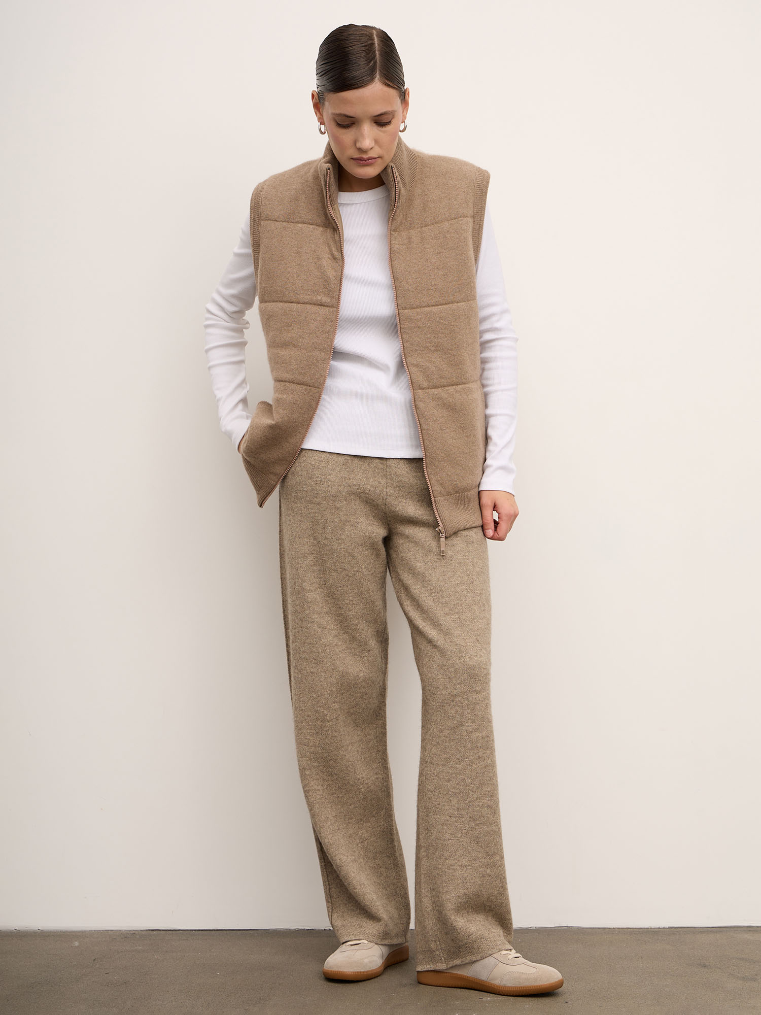 Брюки из пуха яка женские 05117 серые 23391₽