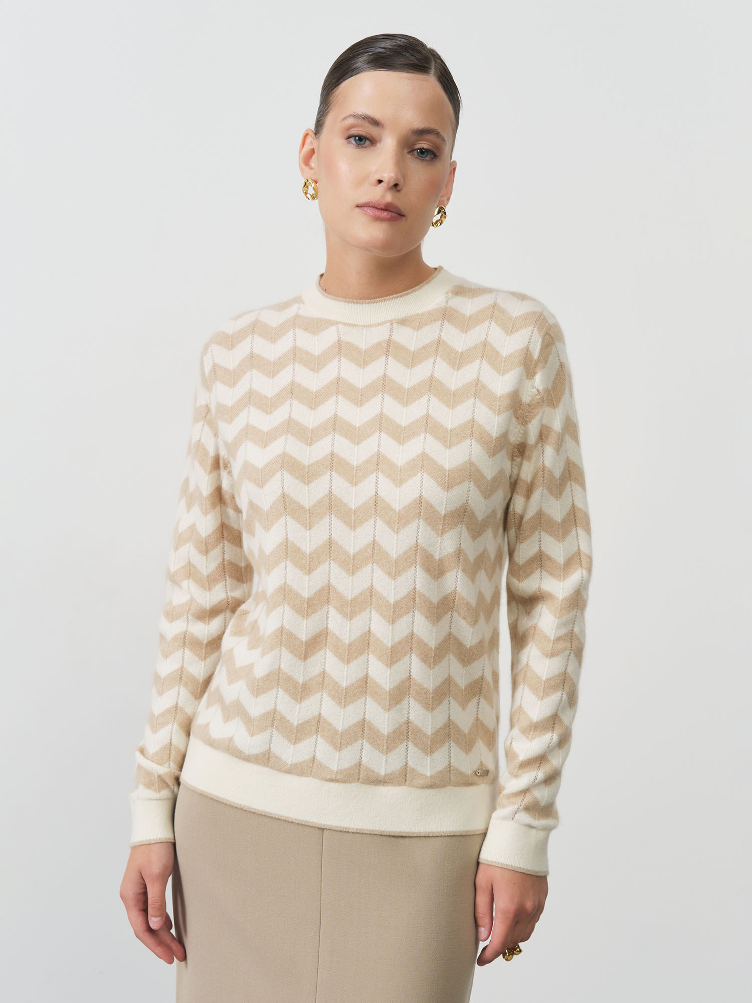 Джемпер женский из кашемира 01344 30591₽