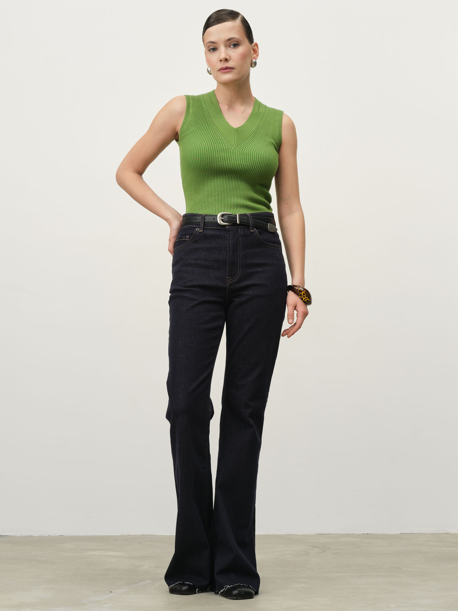 Топ женский С-52059-ТО зеленый 3450₽