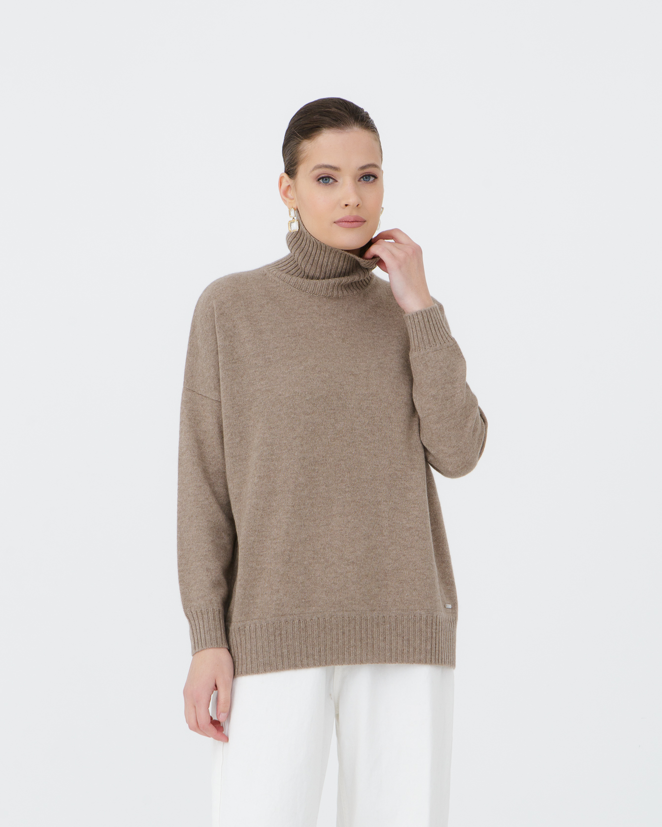 Джемпер из кашемира 12072 капучино 34281₽