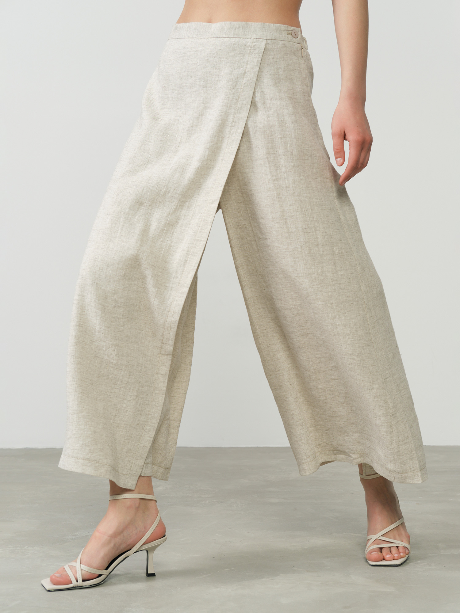 Брюки льняные Б043Т серый меланж 3945₽