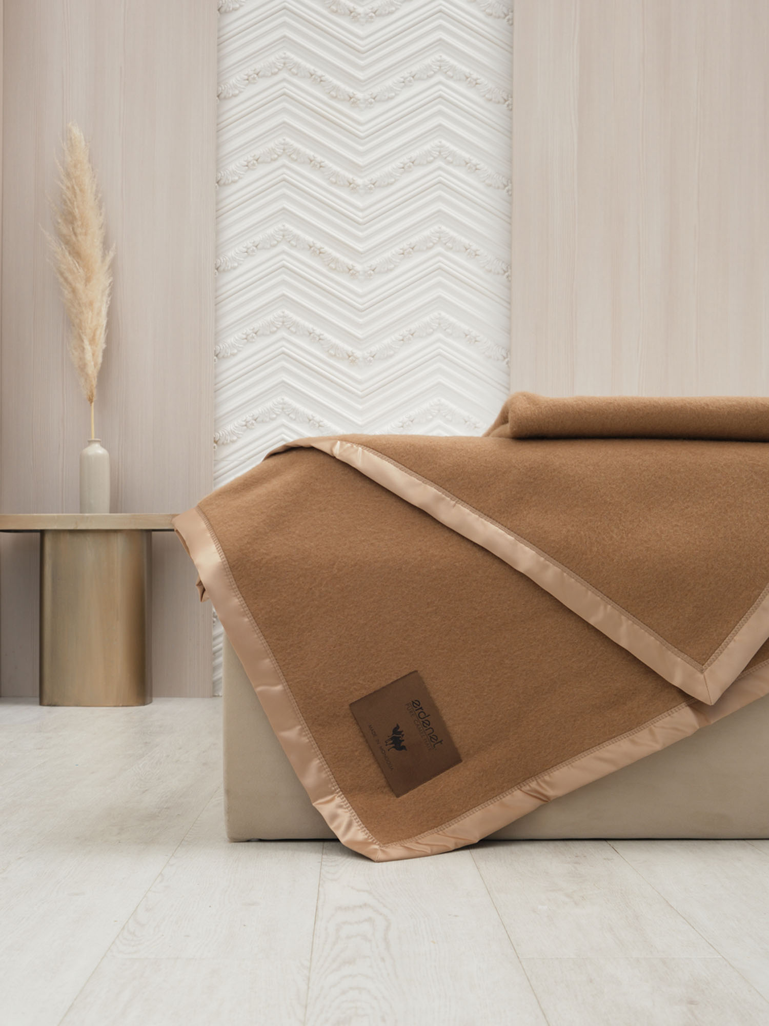 Теплое одеяло из верблюжьего пуха 4257 150200 28500₽