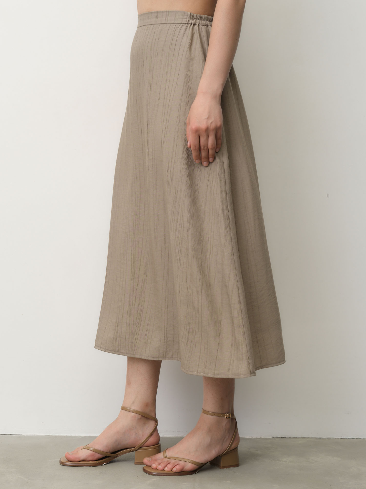 Юбка из вискозы 8011946 коричневая 4893₽