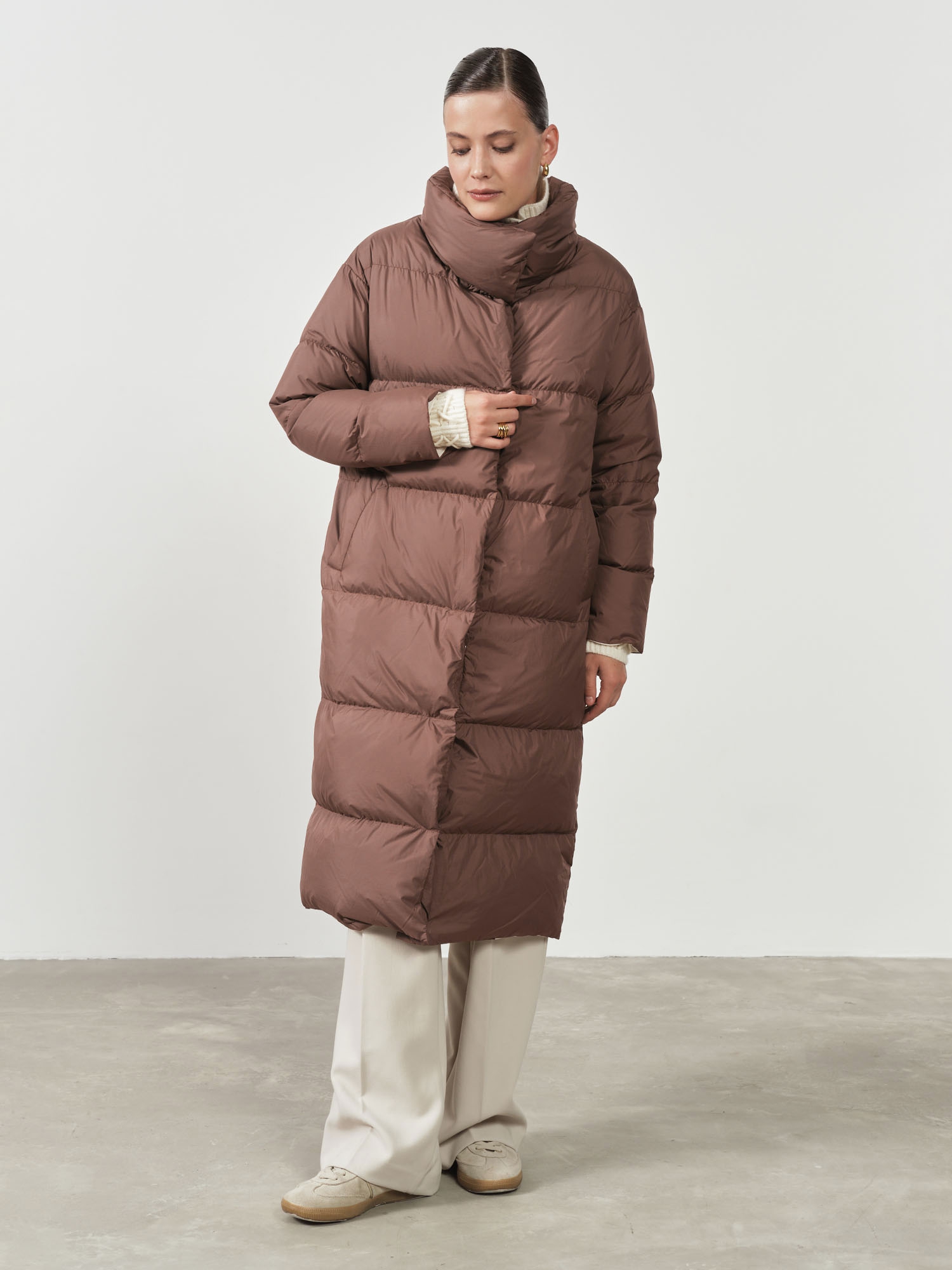 Пальто пуховик 32005 коричневый 21592₽