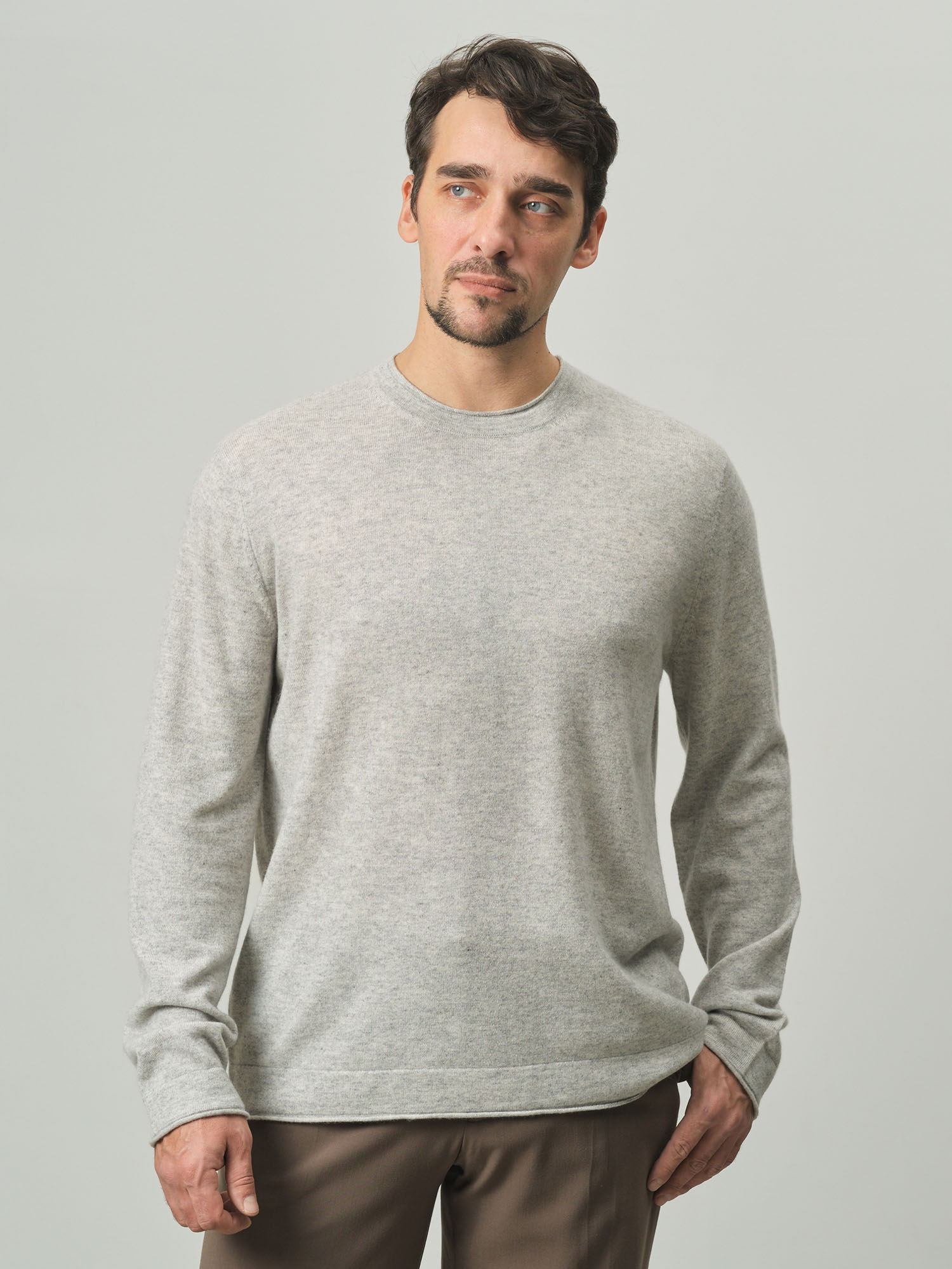 Джемпер мужской из кашемира KM045553-E серый 32211₽