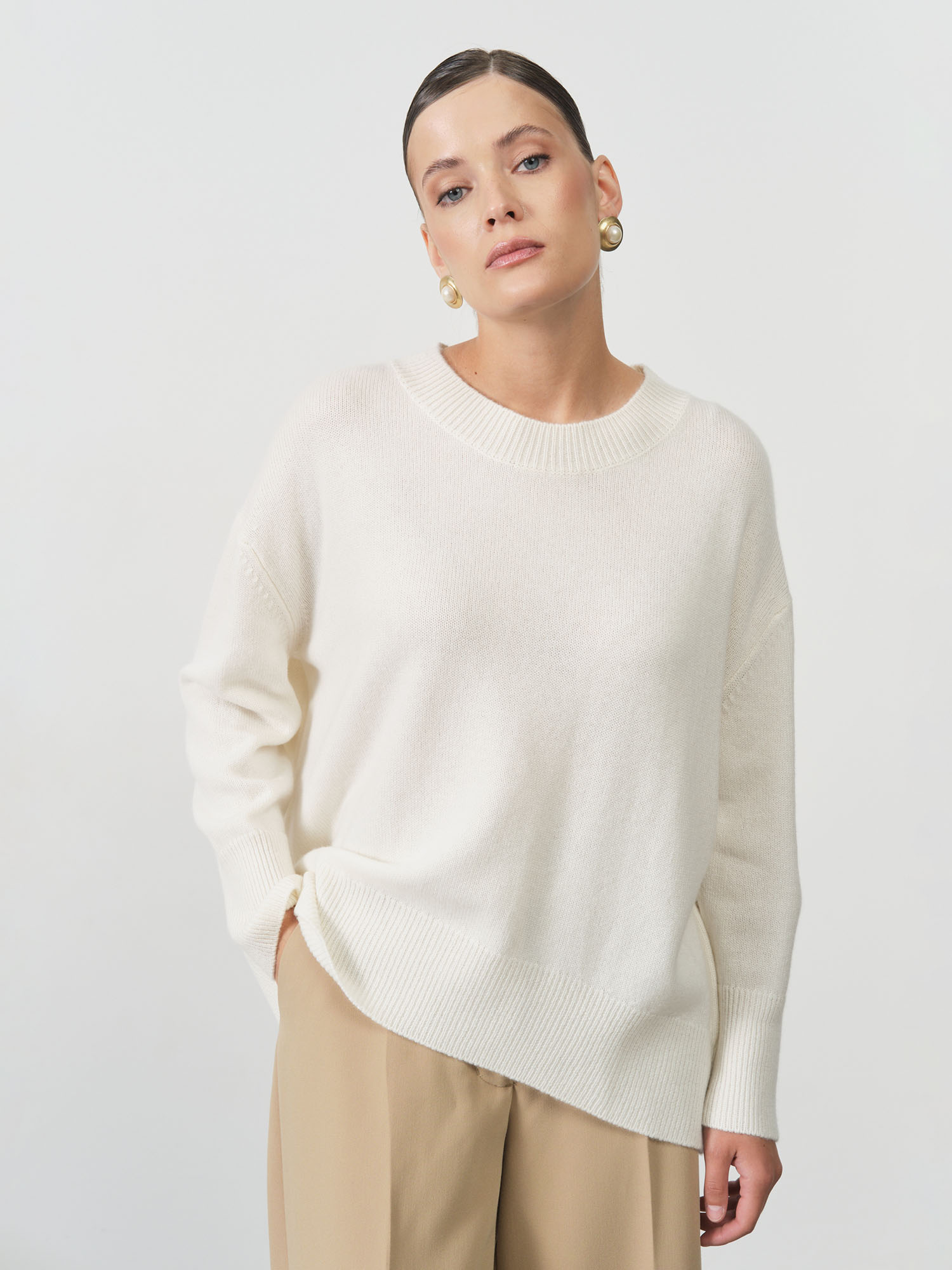 Джемпер из кашемира 1121 кремовый 31455₽