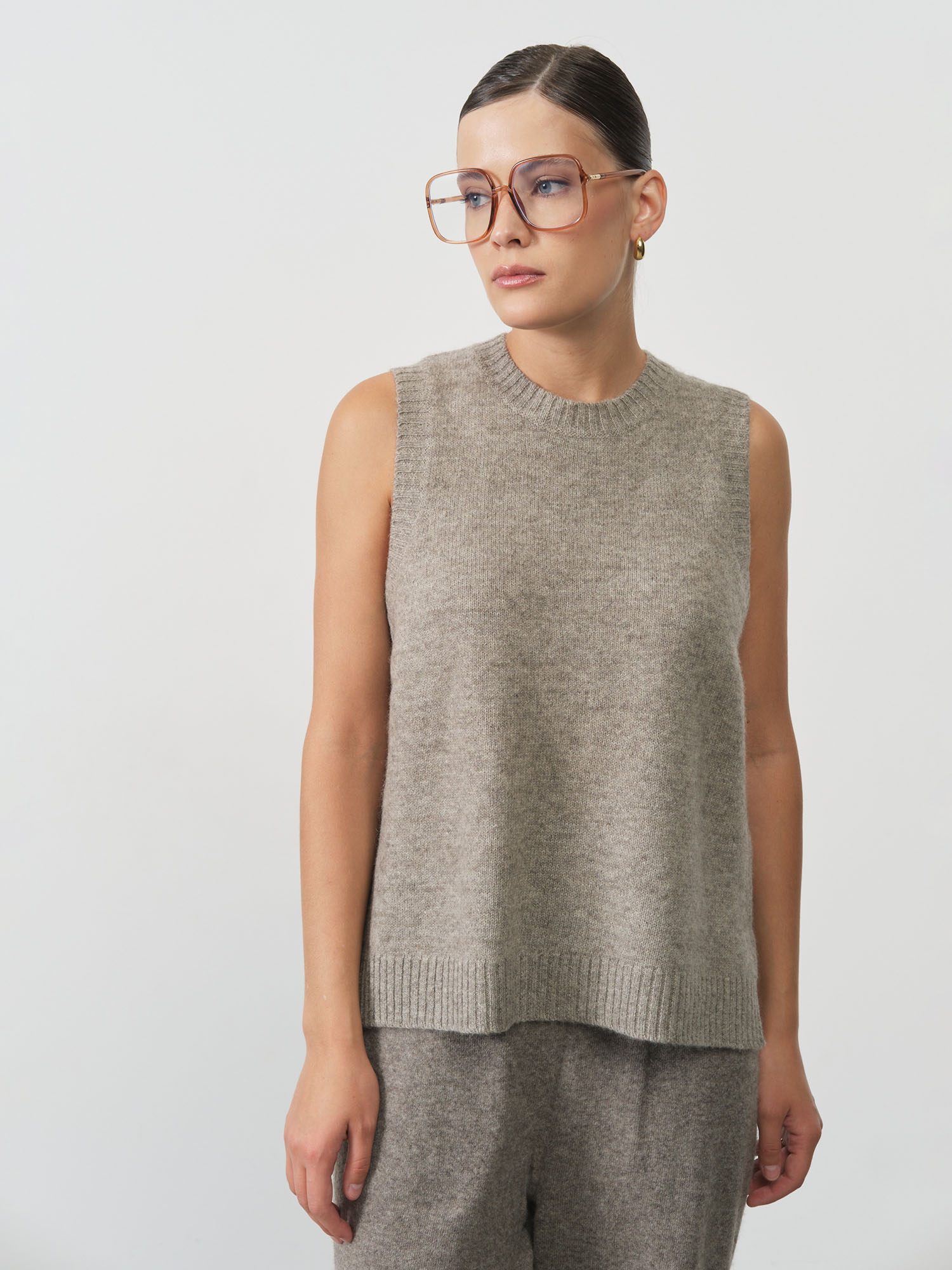 Джемпер женский из пуха яка 06064 серый 16281₽