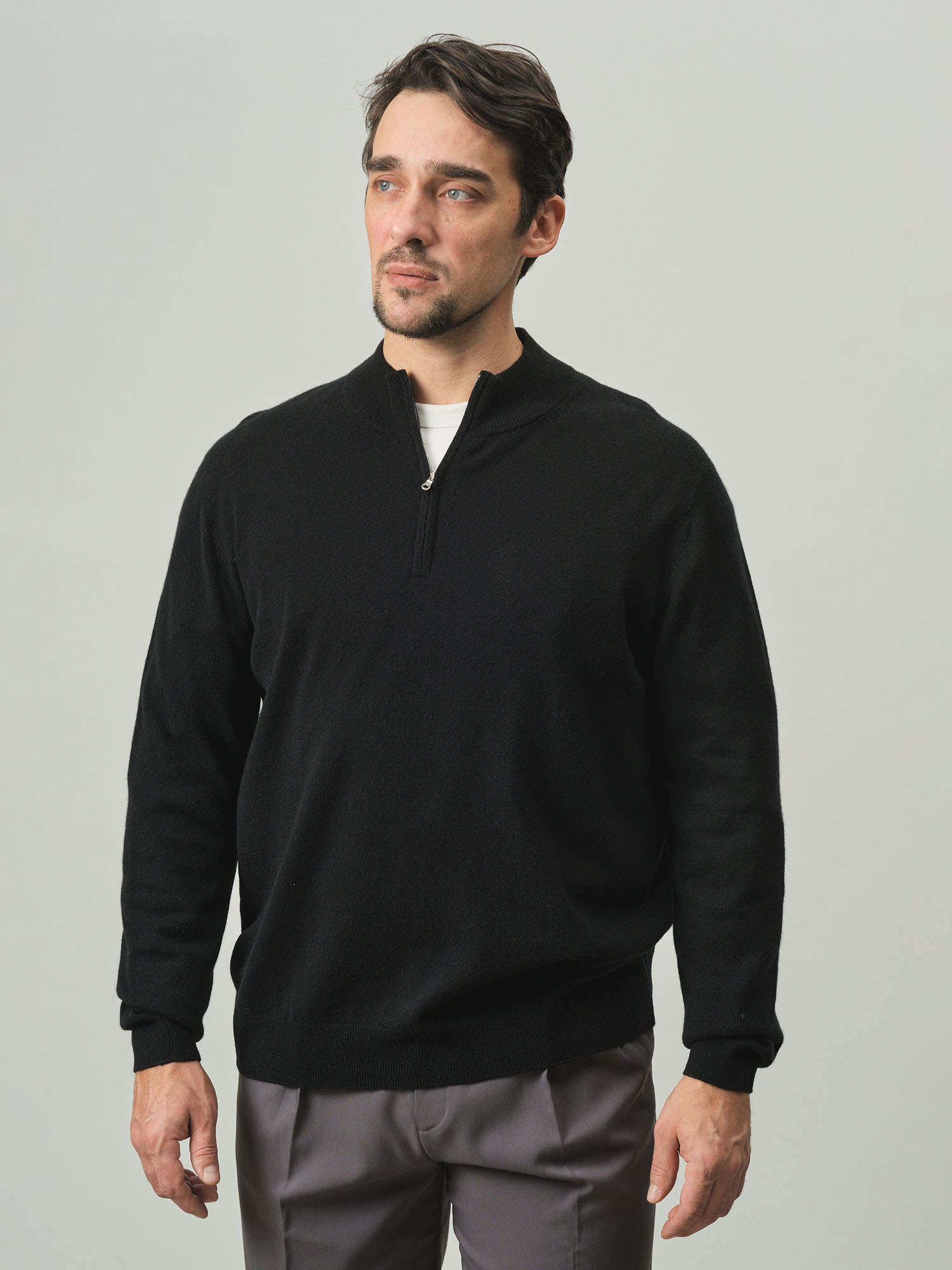 Джемпер из кашемира мужской KM010005-E черный 28071₽