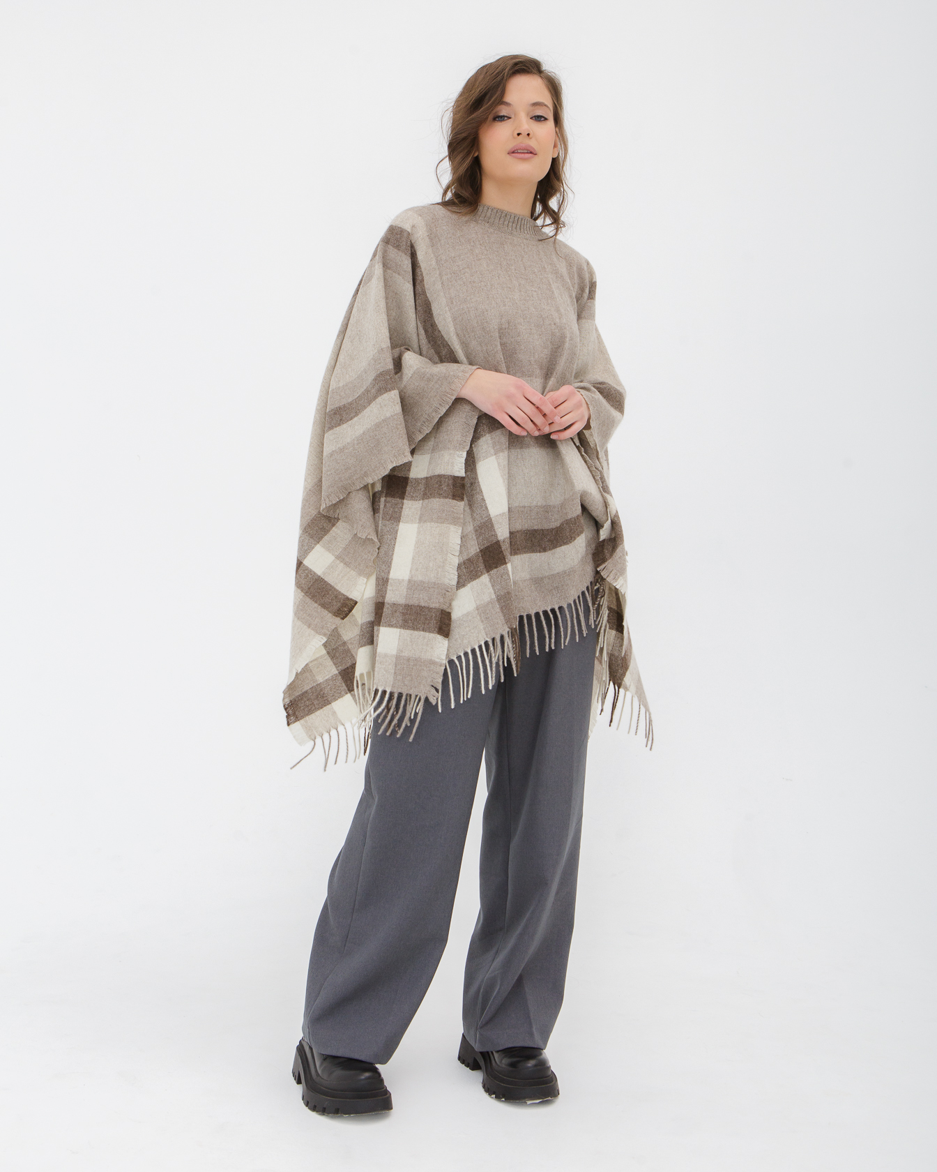 Джемпер-пончо из шерсти UL KL