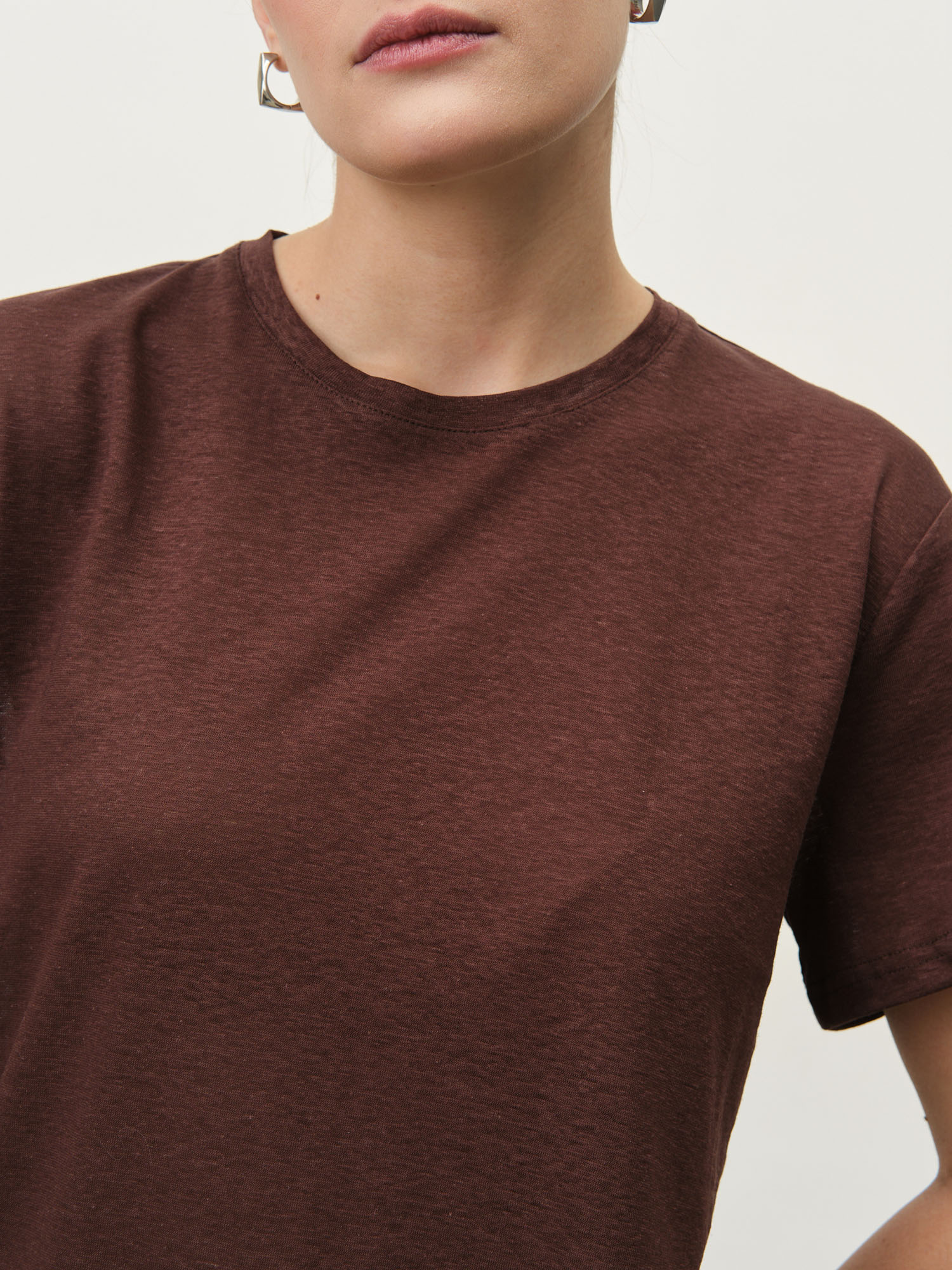 Футболка из крапивы 2882 шоколад 4473₽