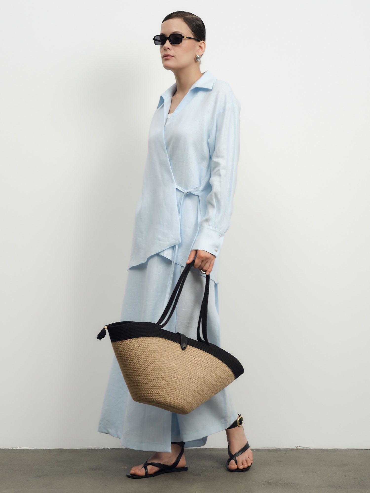 Рубашка льняная 80990 голубая