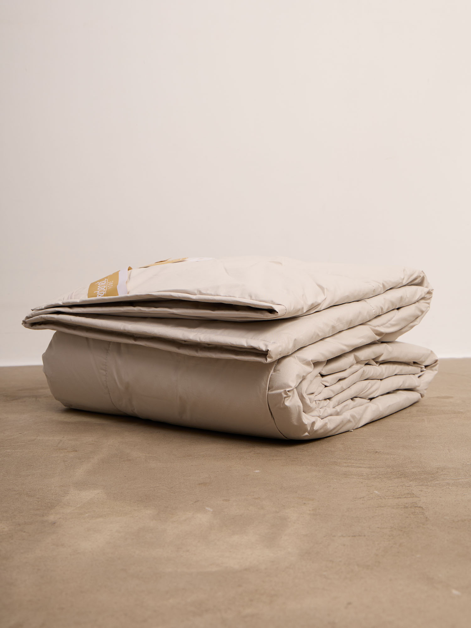 Стеганое одеяло из пуха верблюда CO50 серое 200220 21250₽