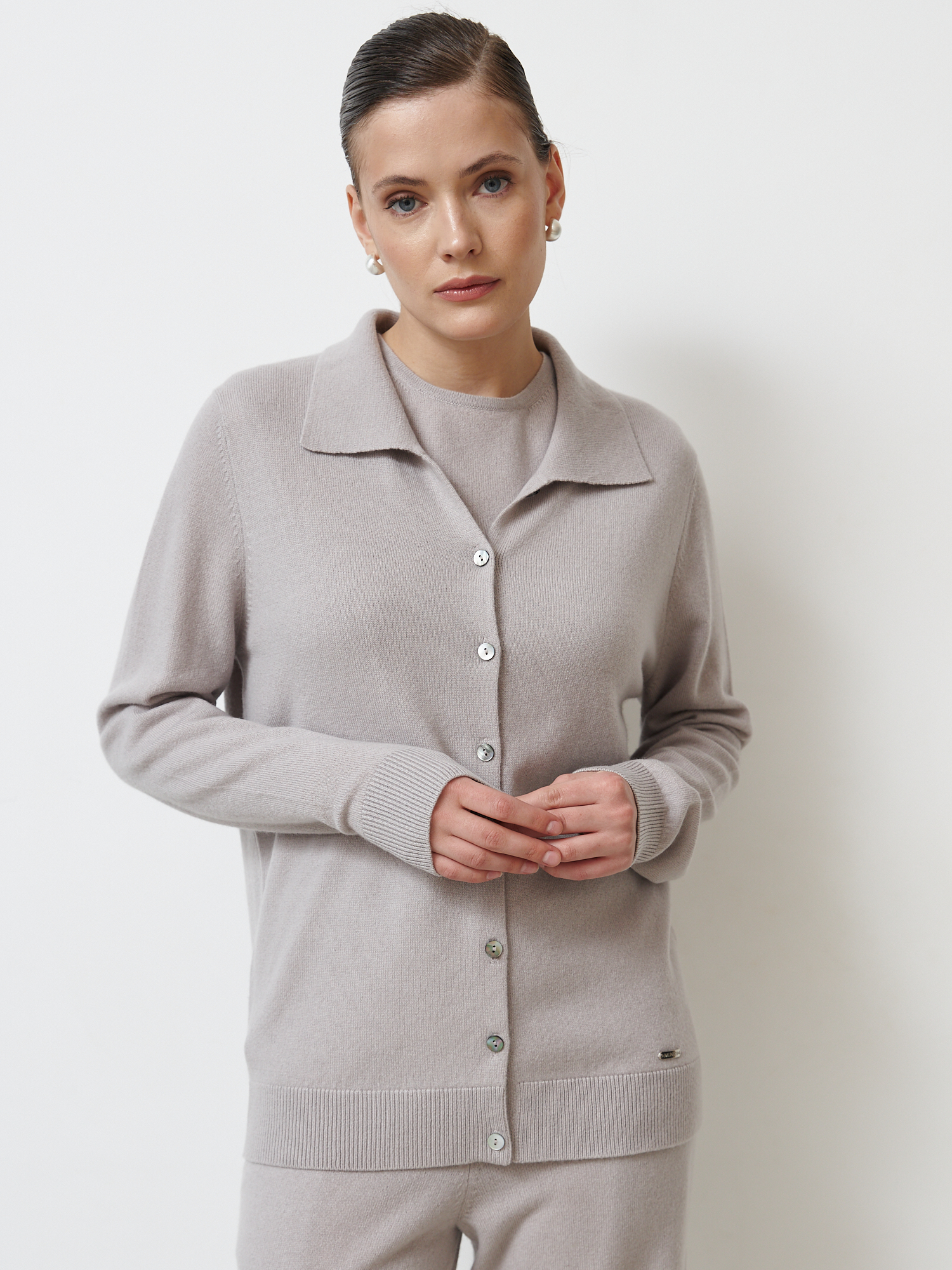 Кардиган из кашемира 08394 лунный 34757₽