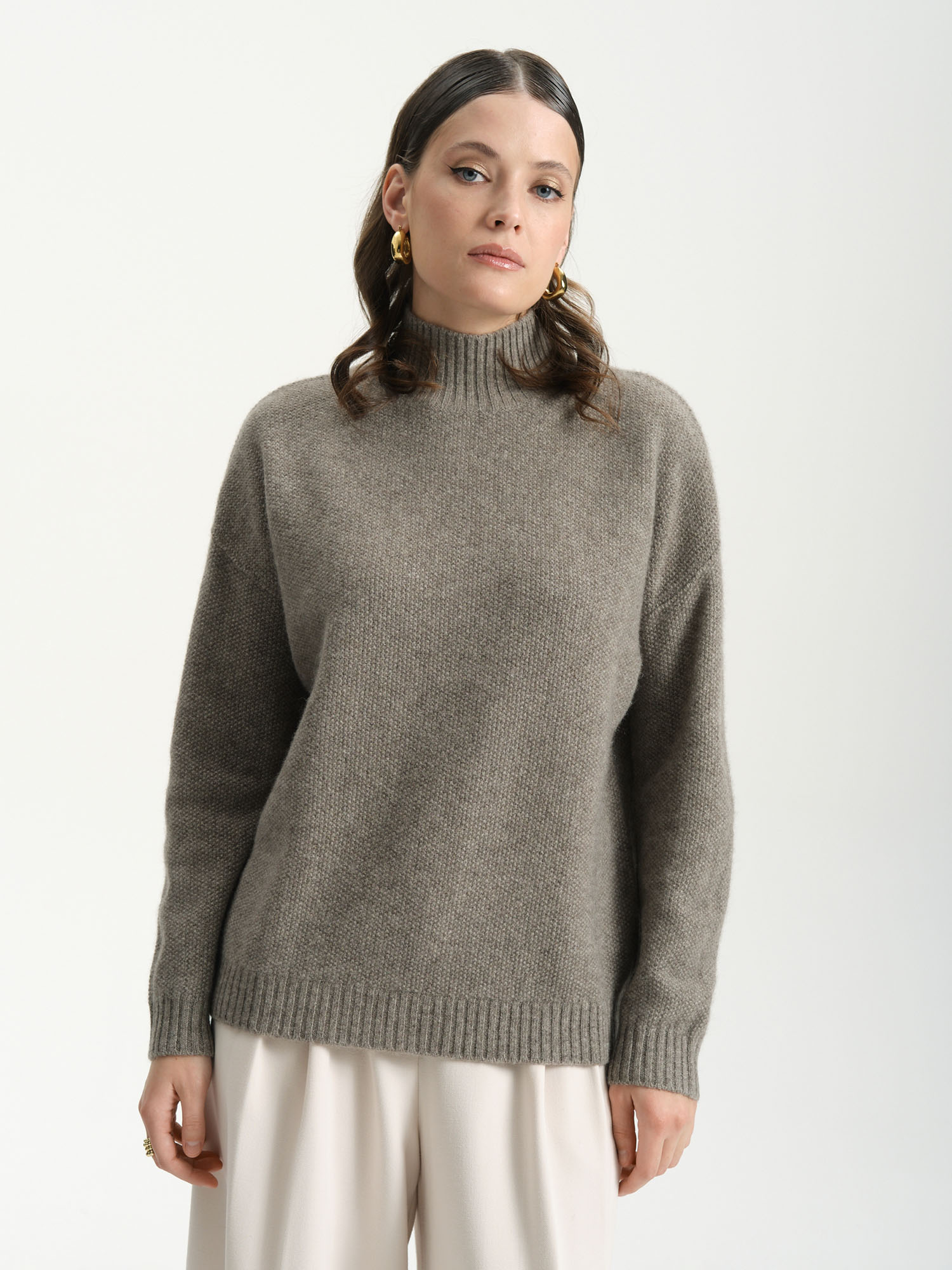 Джемпер из пуха яка 5086b серый 18437₽