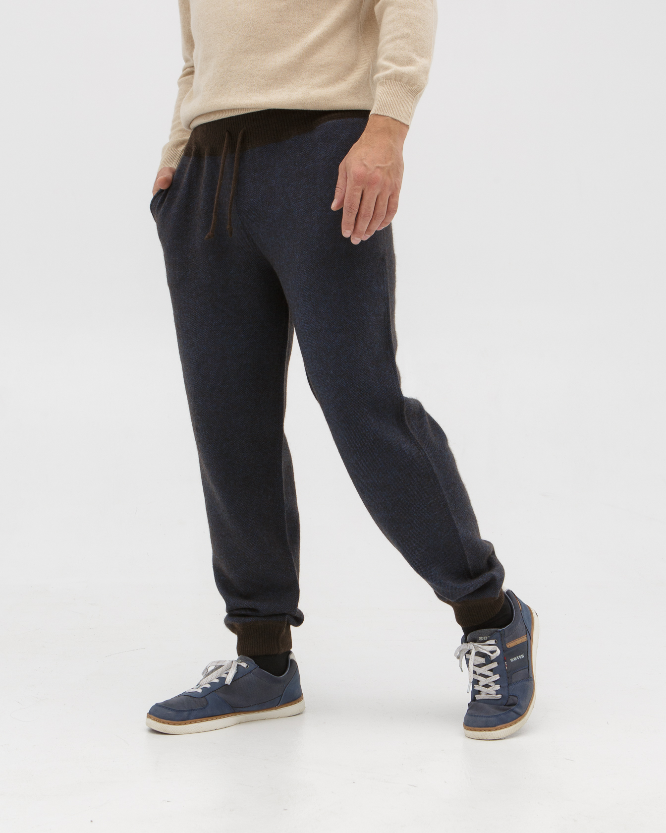 Брюки из пуха яка и верблюда мужские 10010a синие 25237₽