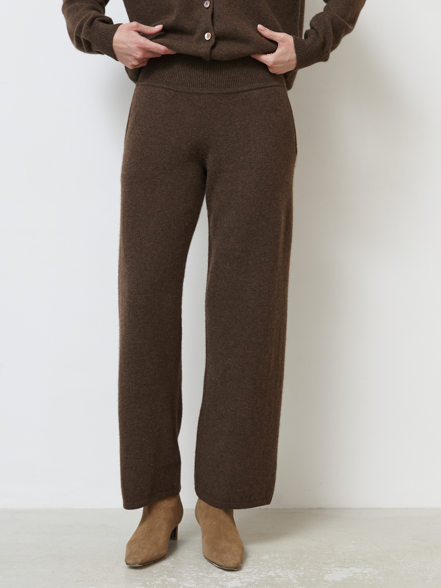 Брюки из пуха яка 05122 коричневые 22041₽